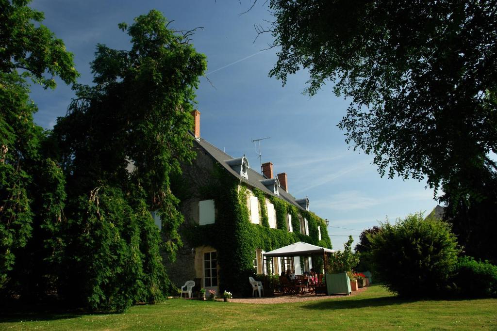 Chambres D'Hotes - Domaine Des Perrieres Crux-la-Ville Eksteriør billede